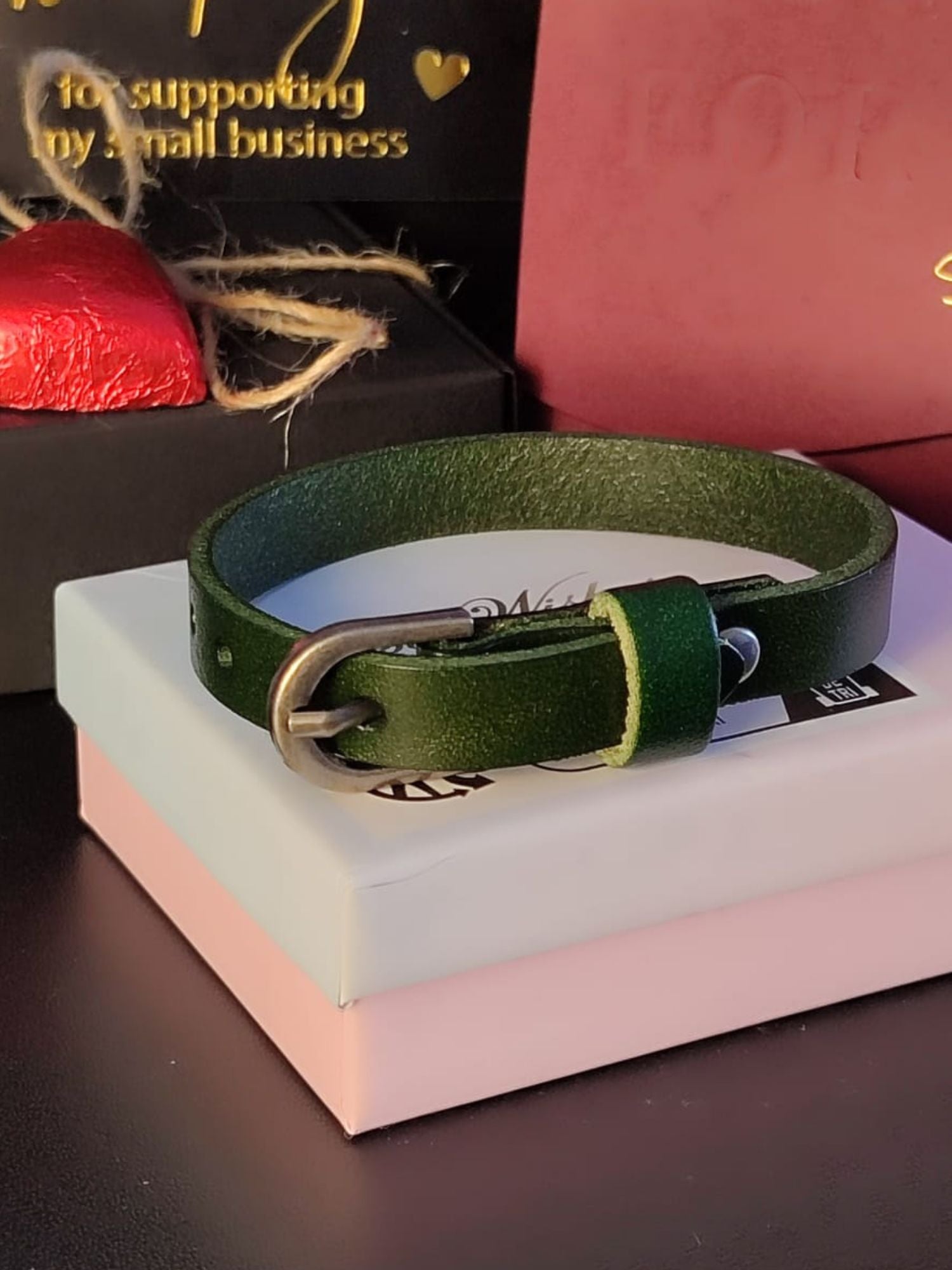 Zelena trendy retro podesiva kožna narukvica