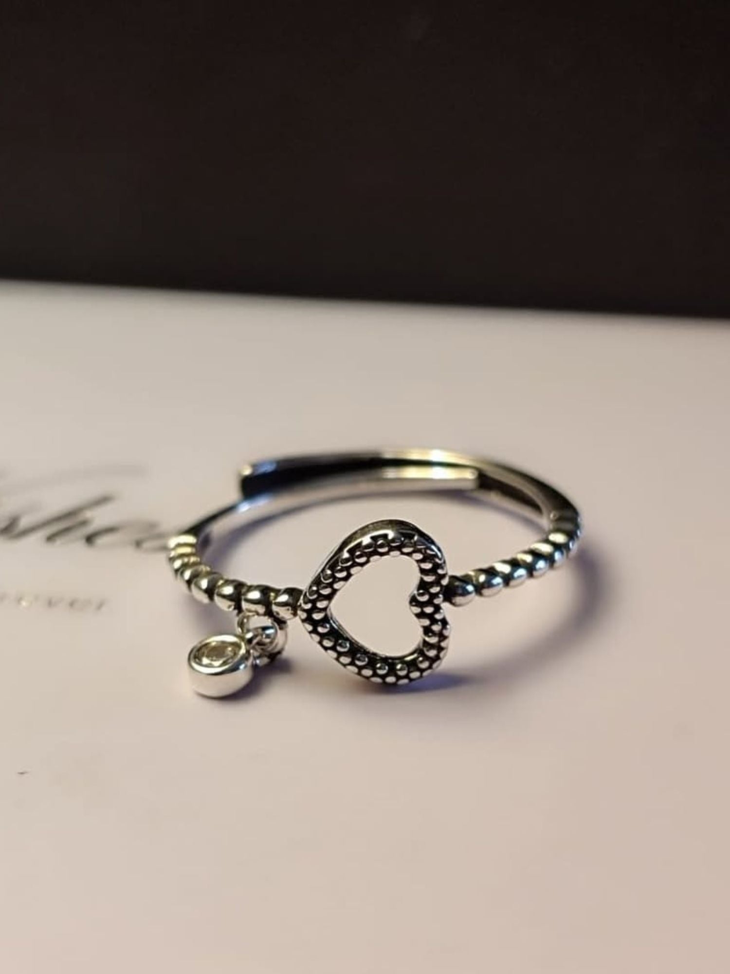 Prilagodljivi prsten u obliku srca s925