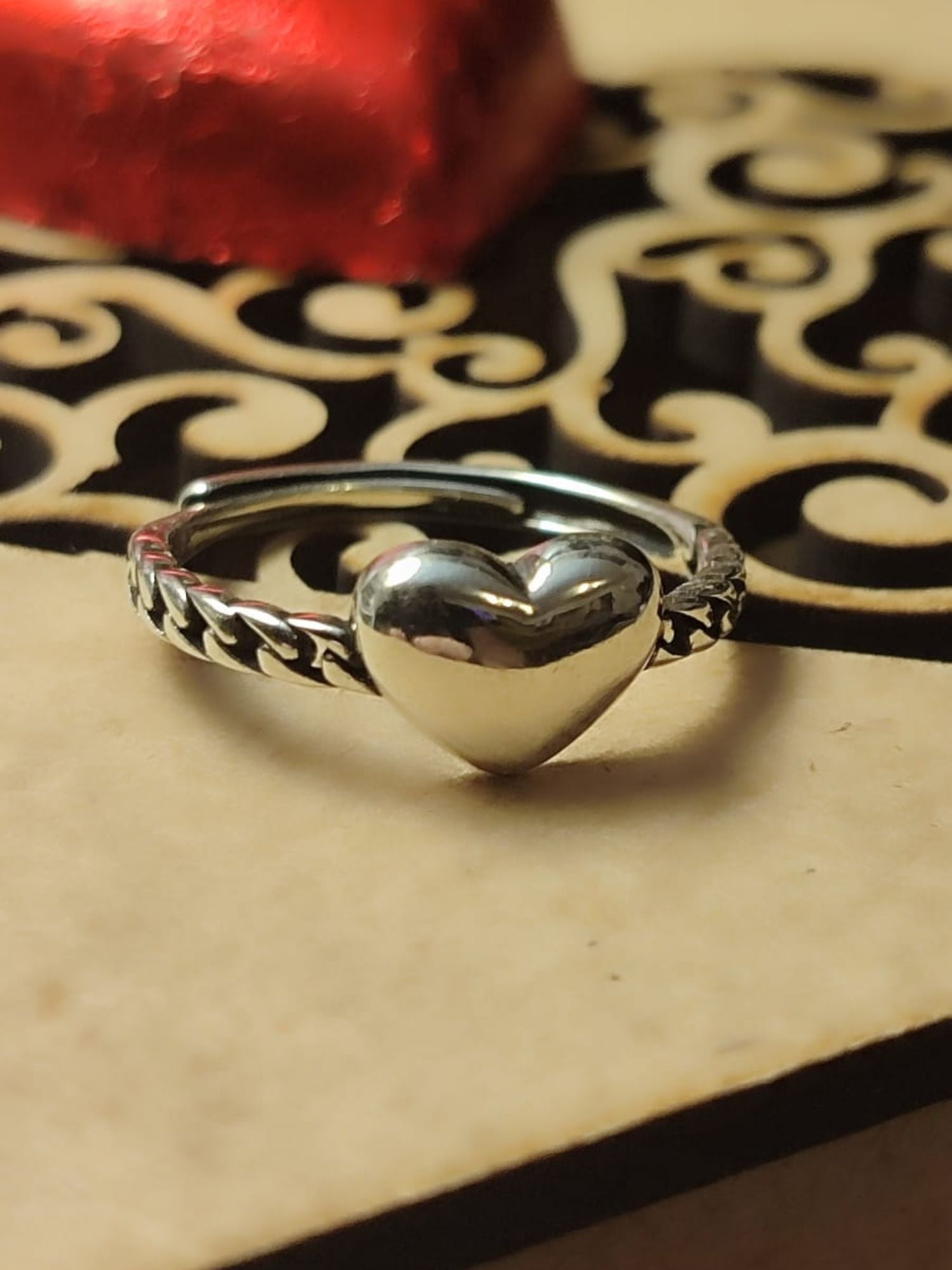 Prilagodljivi prsten u obliku srca s925