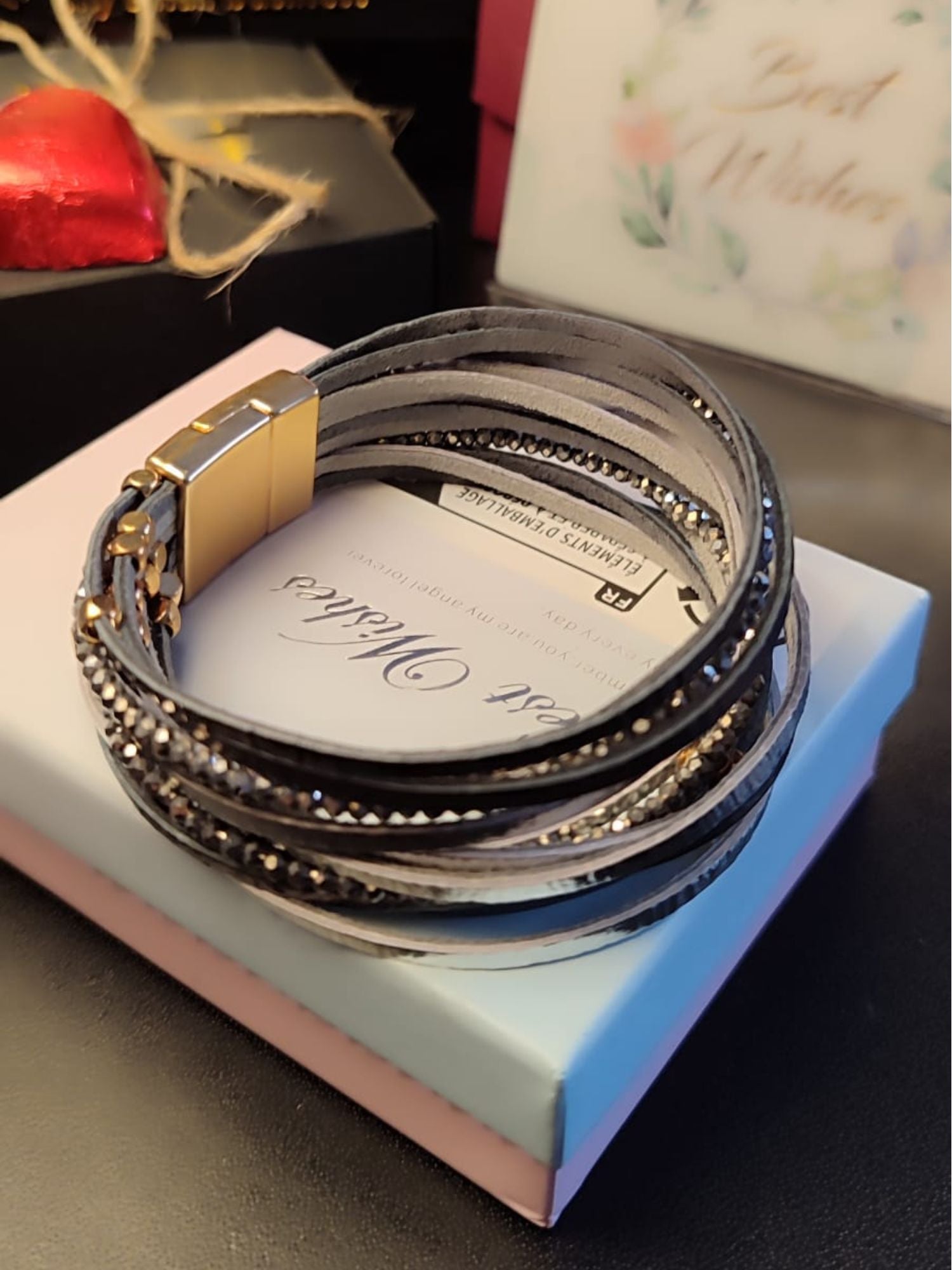 Vintage višeslojna kožna narukvica