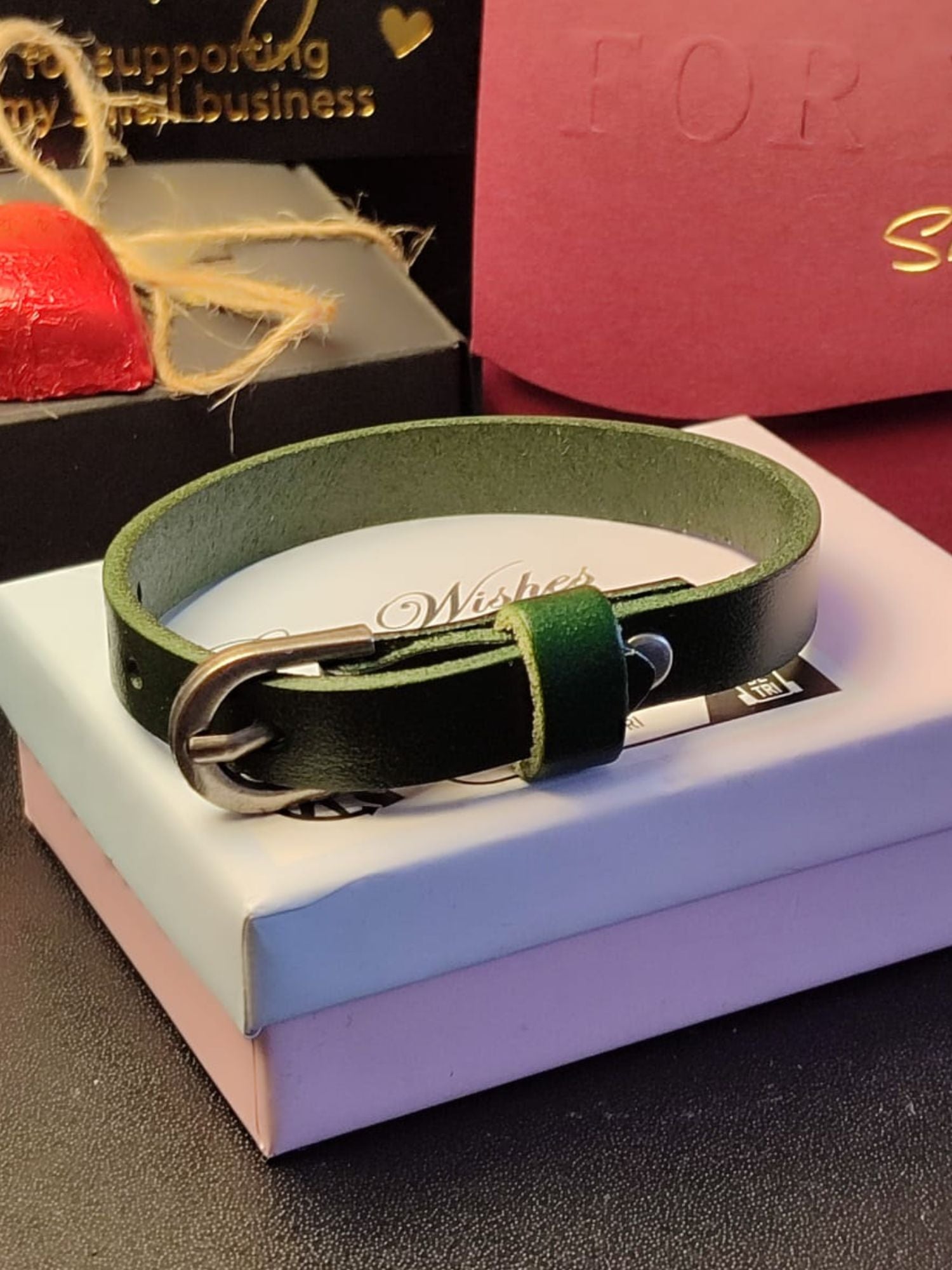 Zelena trendy retro podesiva kožna narukvica