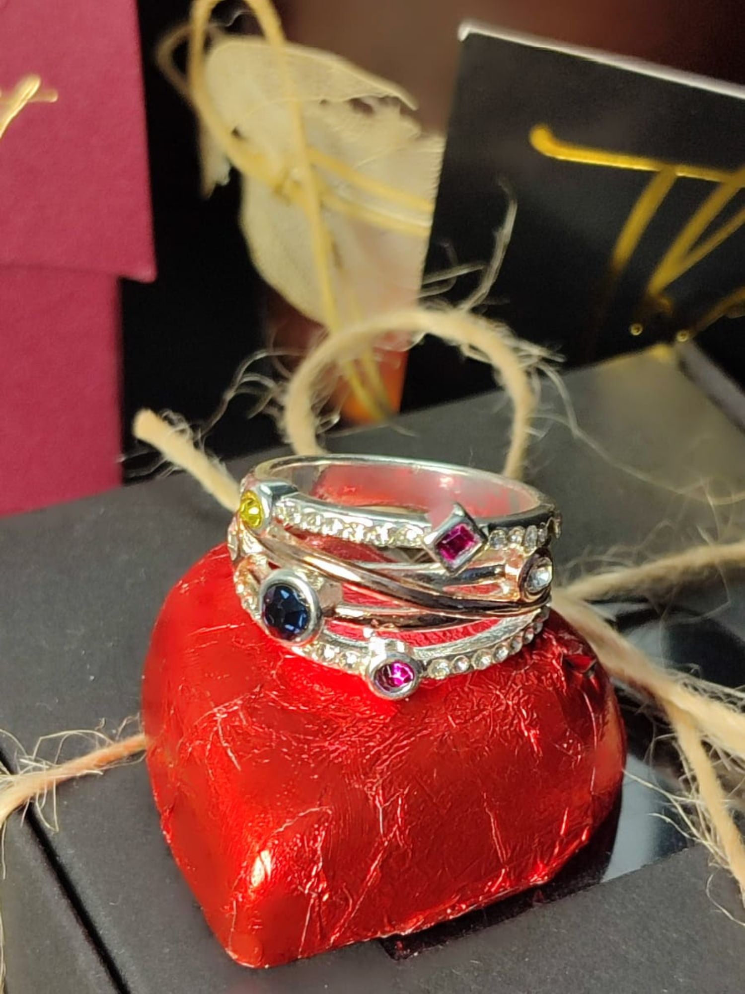 Elegantni prsten od nehrđajućeg čelika