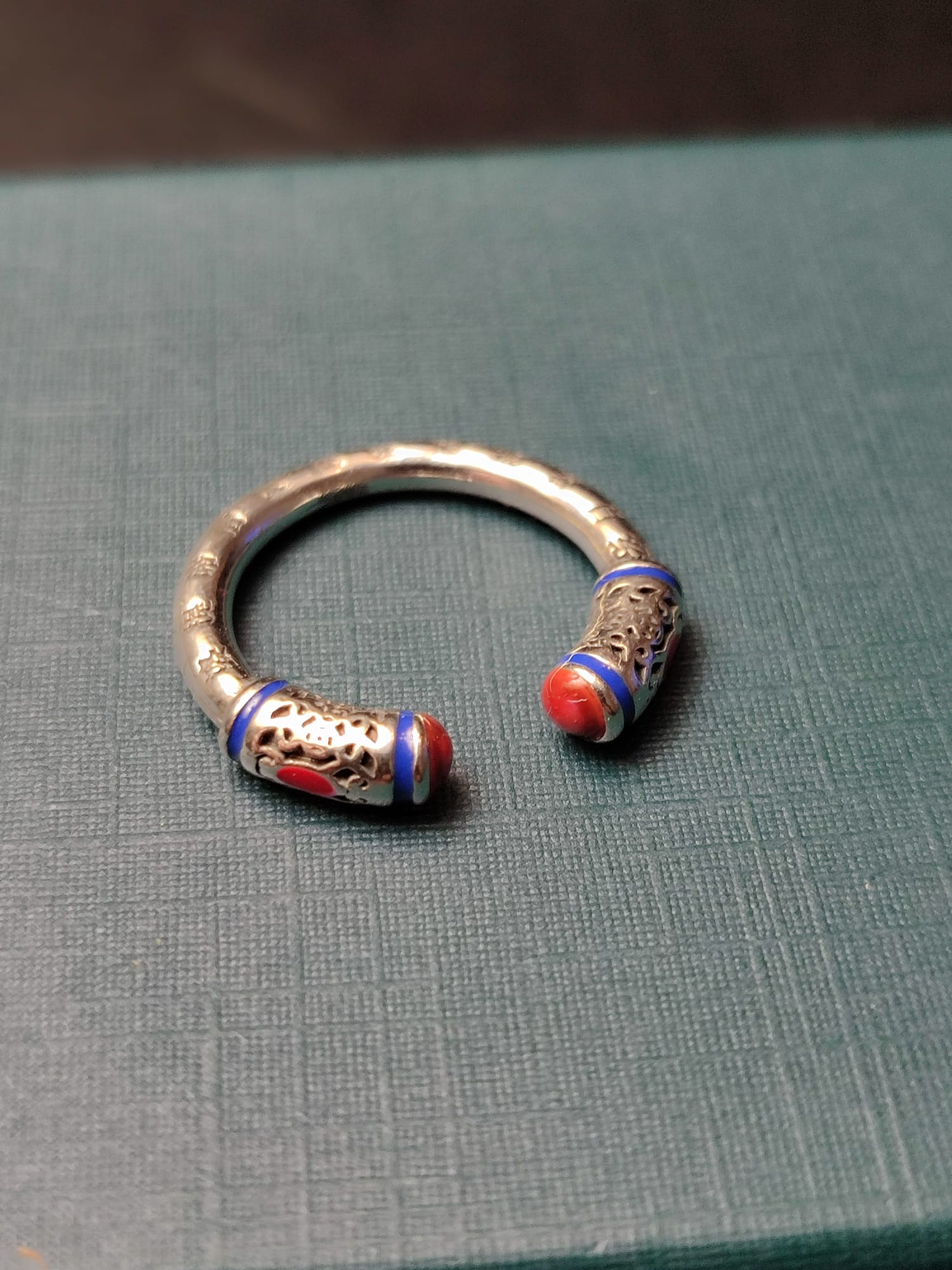 Prilagodljivi vintage prsten od 925 srebra