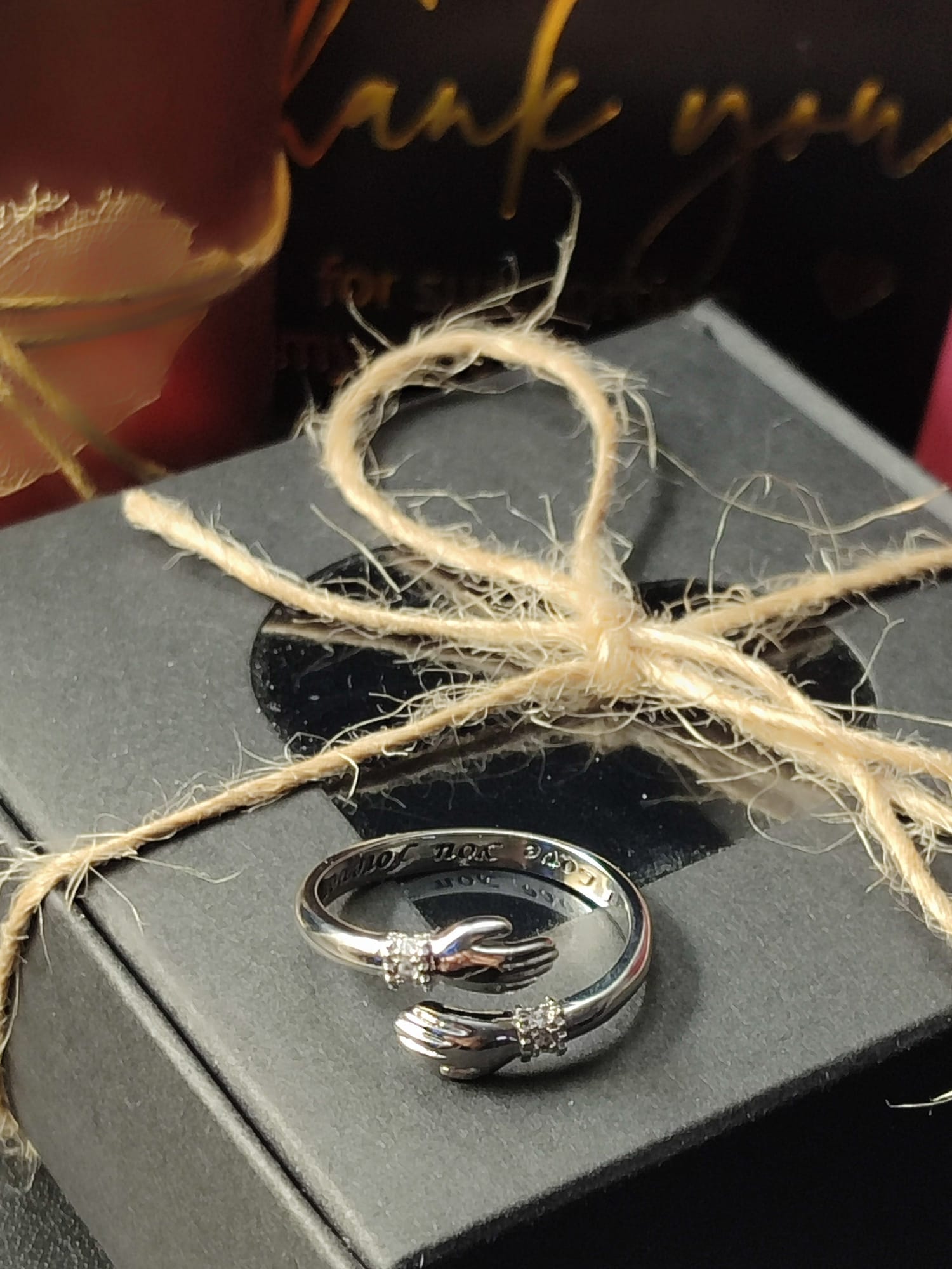 Izvanredan srebrni prsten