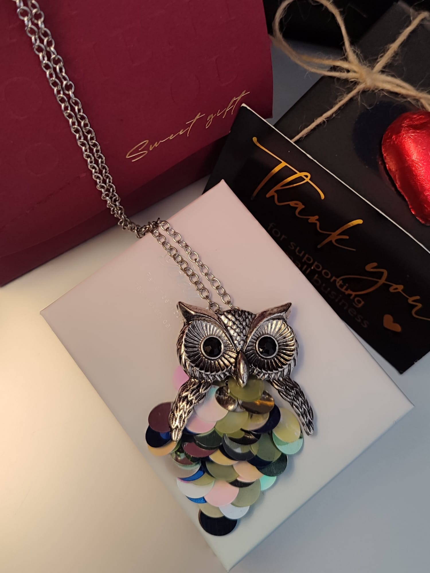 Kreativni ogrlica u obliku sove