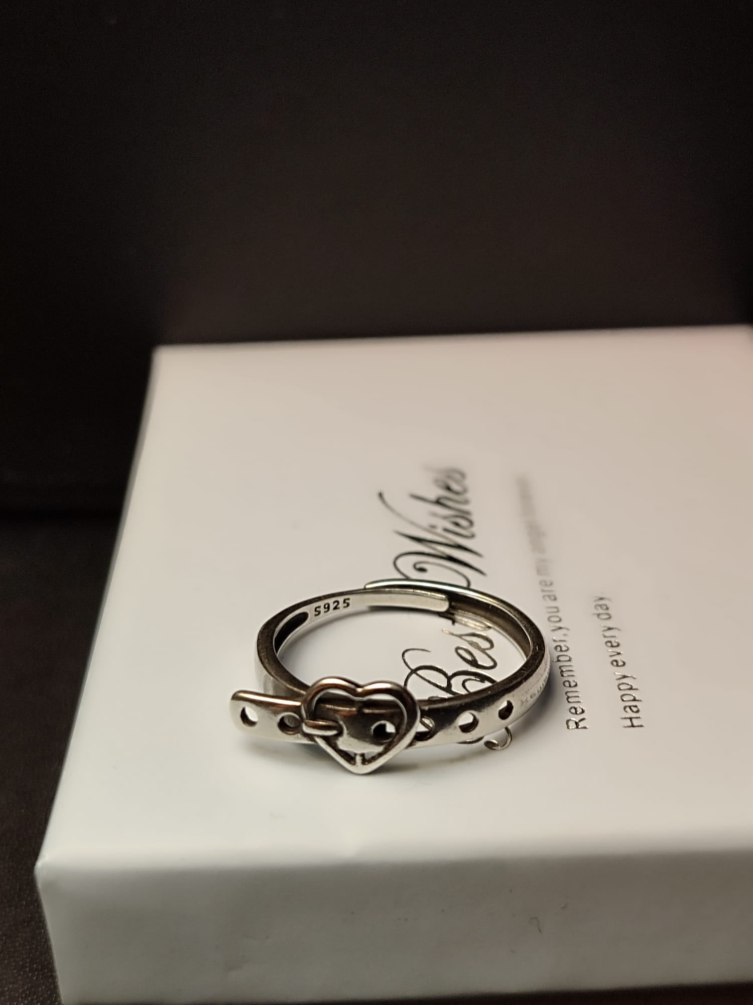 Prilagodljivi prsten u obliku srca od 925 srebra