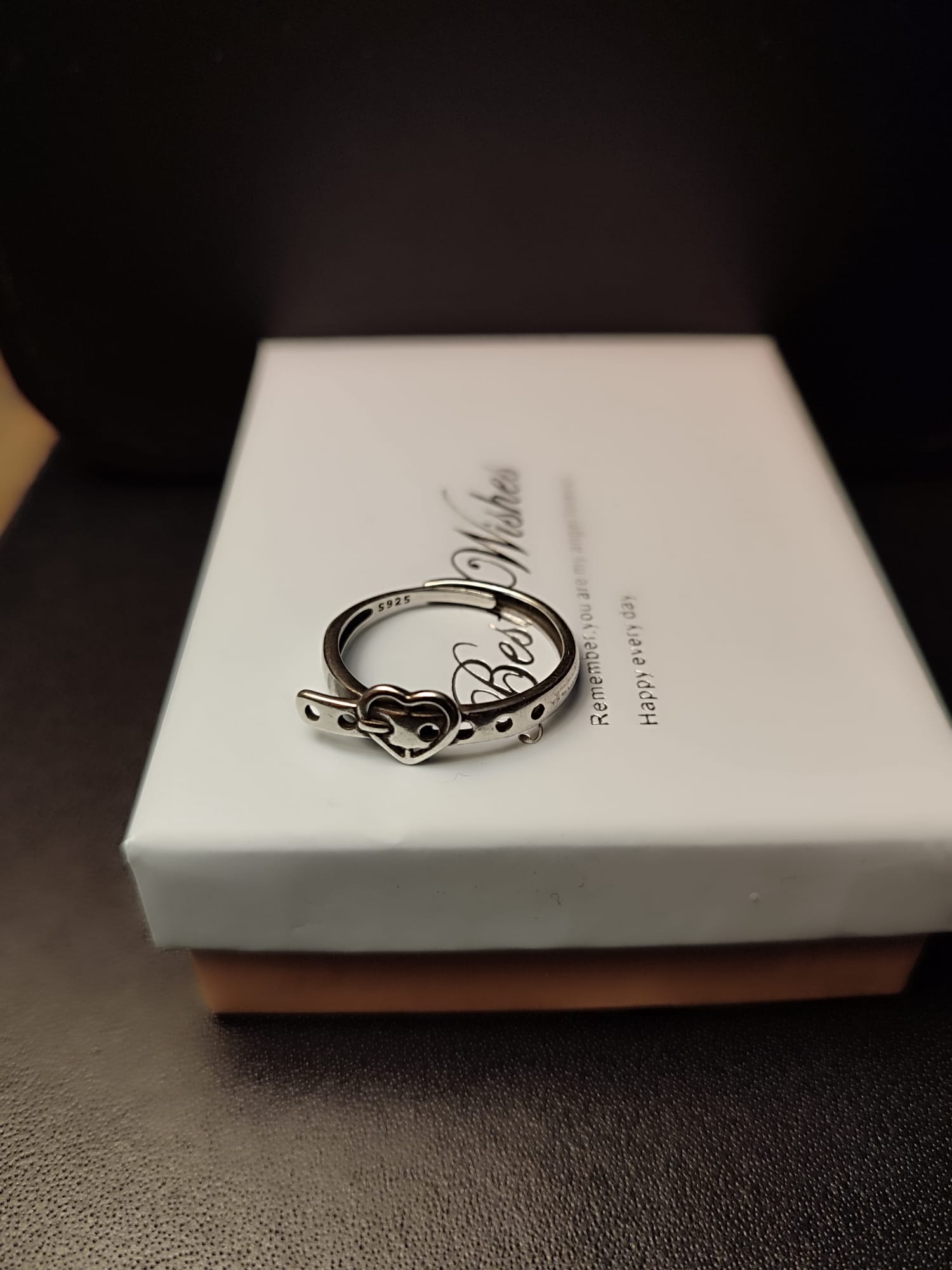 Prilagodljivi prsten u obliku srca od 925 srebra